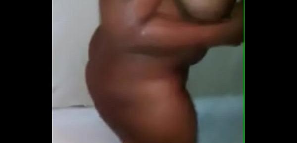  Rico Baile de esta culona NEGRA